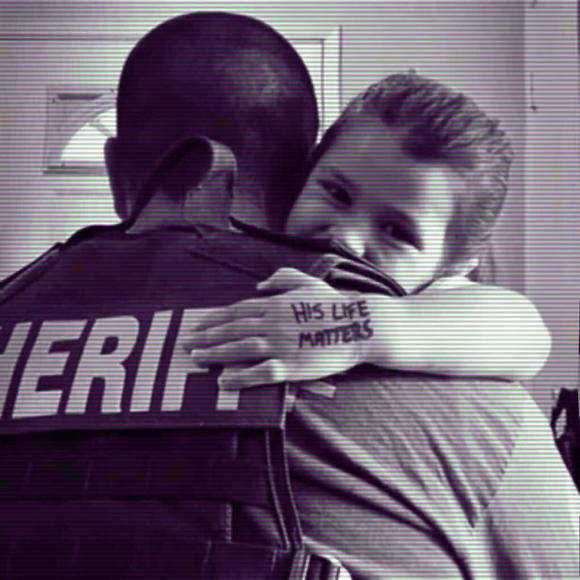 Meet your Posher, Sean - Picture 1 of 1